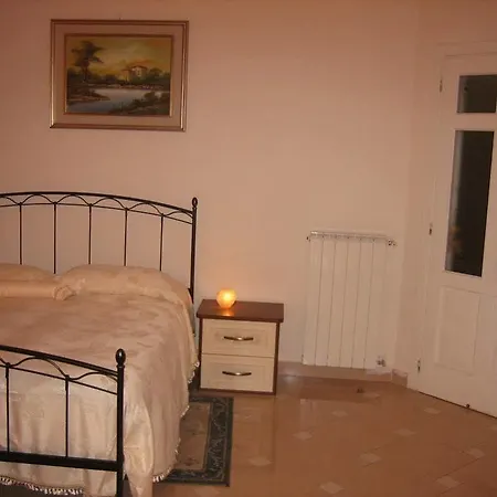 לינה וארוחת בוקר Casa Sorrentino מטה